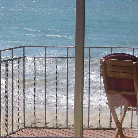 Panorama Apartment *